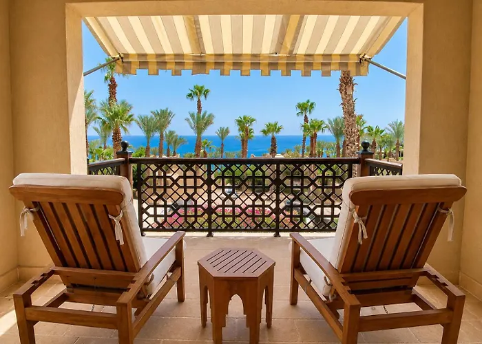 Four Season Private In Sheikh Villa *